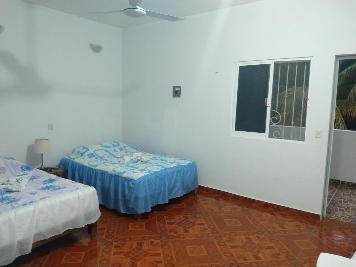 Blue Hotel 巴卡拉尔 外观 照片