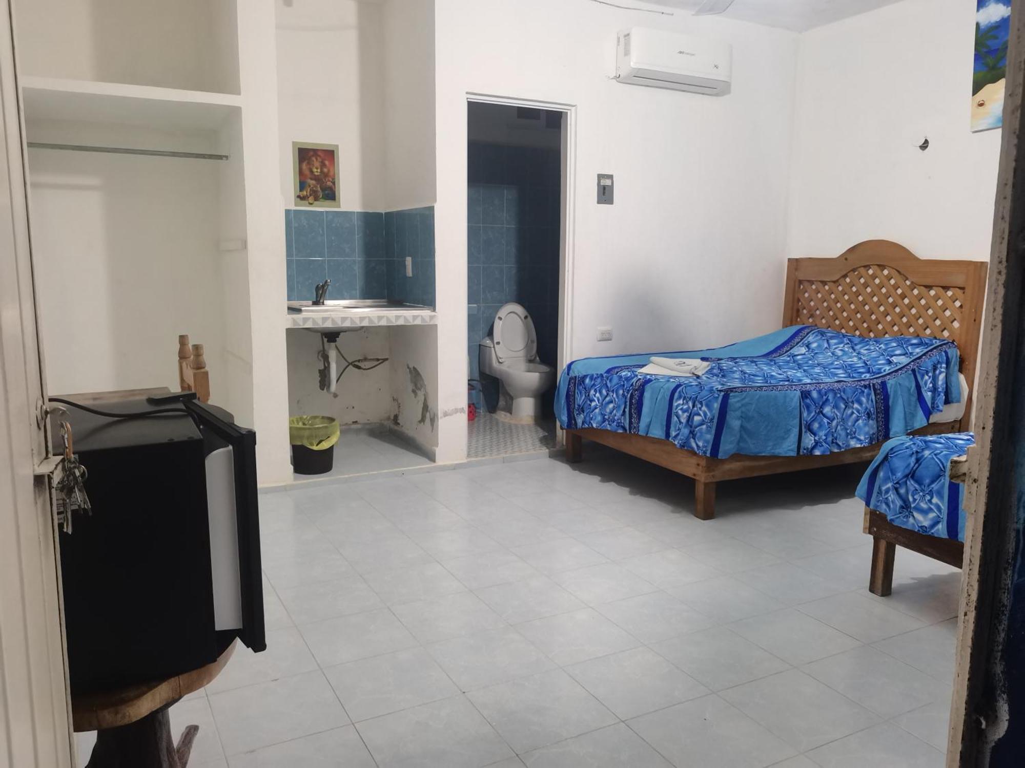 Blue Hotel 巴卡拉尔 客房 照片